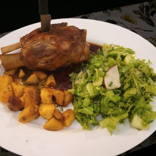 Свински джолан с гарнитура (700гр)