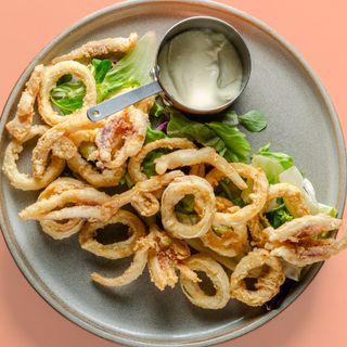 Калмари по средиземноморски (200г)