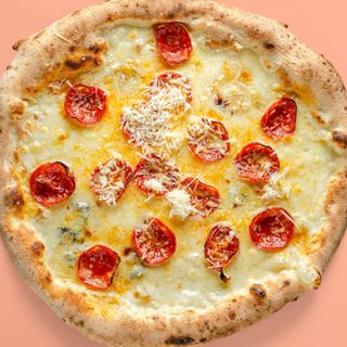 Пица Формаджи е Пеперони (450г)