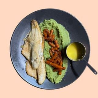 Лаврак с билкови трохи (400г)