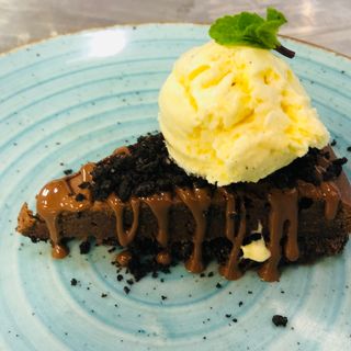 Печен чийзкейк със сладко от боровинки (180г)