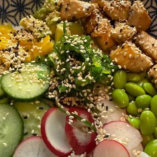 Поке с пиле терияки (550г)