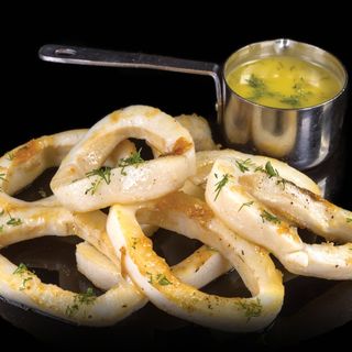 Калмари на плоча (220гр.)