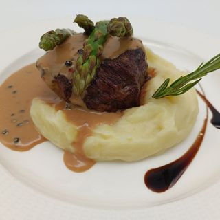 Телешки стек бон филе (240 г)