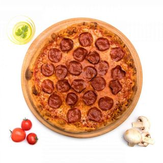 Пица пеперони (500г)