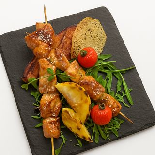 ●	КРЕХКИ  ШИШЧЕТА ТЕРИЯКИ ОТ СЬОМГА 350гр