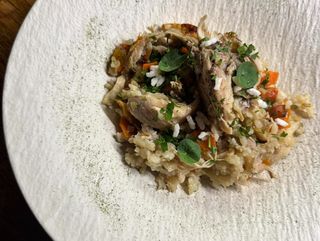 ПЪЛНЕНИ ЧУШКИ С КАЙМА 350 г