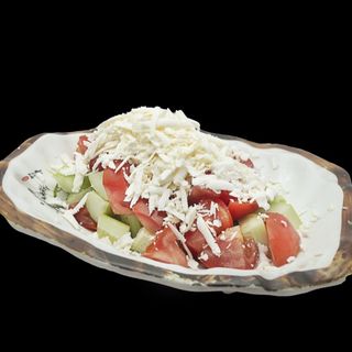 7А. Шопска салата (450г)