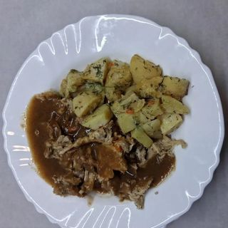Свинско печено с картофи соте (ОБ)