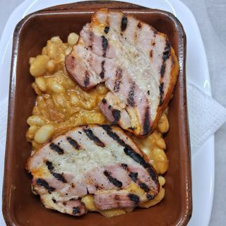 Боб с бекон на фурна (ОБ)