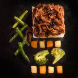 Патешко месо (300г)