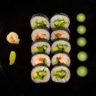 Мидори & Тофу футомаки сет (10бр)