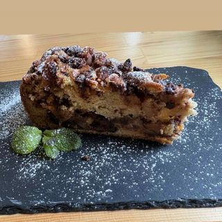 Домашен ябълков сладкиш