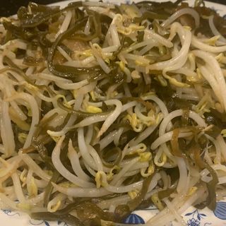 42В.Пържен Соеви кълнове и водорасли.450гр