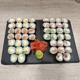 Хосо XL Сет (48бр) + 2 бр. Coca-Cola (500мл)