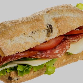 Чабата луканка и кашкавал (400г)