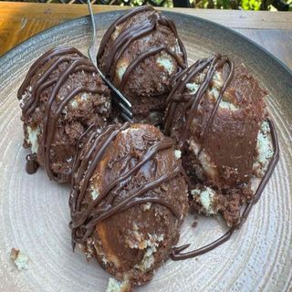 Бисквитена торта