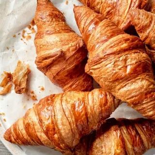 Френски кроасан с масло (67г)