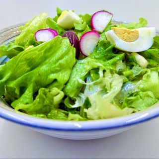 Великденска салата