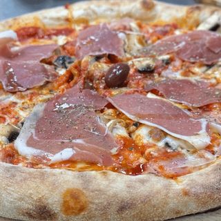 Пълнозърнеста Прошуто Крудо