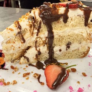 Козуначена торта