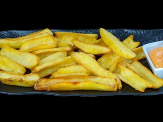 КАРТОФКИ ДИЙПЪРС със кикомайо сос