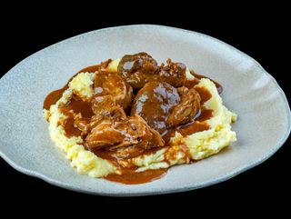 ДЖОЛАНЧЕ ОБЕЗКОСТЕНО с картофено пюре