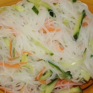 2.Салата от бобено фиде