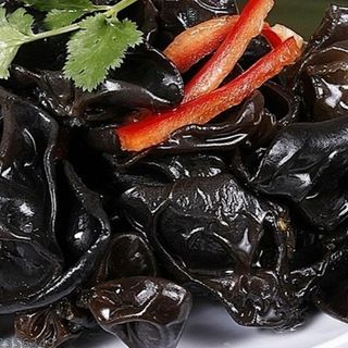 12.Салата от гъби Дървесни ушички