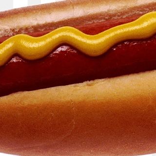 Хот дог с 2 салати по избор