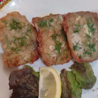 Свинско филе с копър и чесън