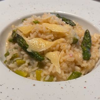 Лимоново ризото с аспержи