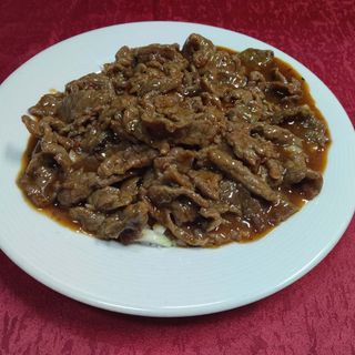 55. Телешко пикантно (700гр)