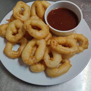 991. Панирани калмари със сладко-кисел или пикантен сос (500гр)