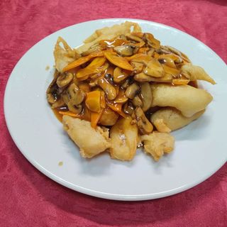 93. Панирана бяла риба с печурки (700гр)