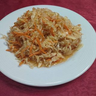 6. Салата с лютиво зеле по китайски (300гр)