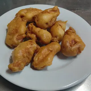 603. Панирани пилешки крилца (8бр)