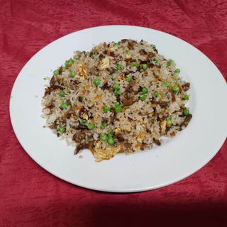 178. Пържен ориз с патешко месо  и яйца , моркови и грах