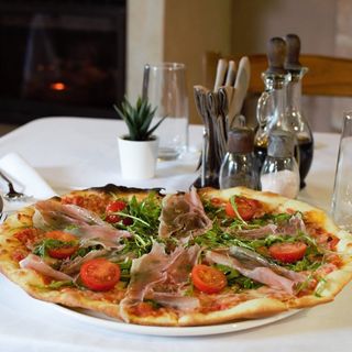 Пица Прошуто (350г)