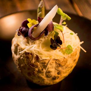 Ризото от целина с пресни аспержи, лилав морков и пармезан