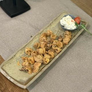 Бейби калмари със сос Ремулад