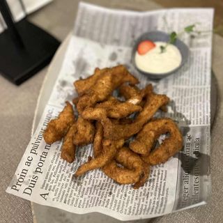 Мариновани пилешки пръчки с домашна панировка