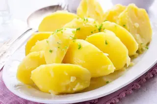 Варени картофи
