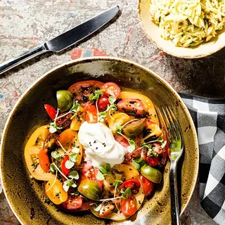 Свинско месо по коледарски (500г)