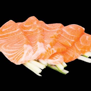 Сашими сьомга (80г)