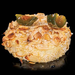 Сирене Бри със смокини (200 гр.)