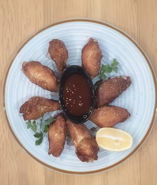 Пържени крилца със BBQ сос (330гр)