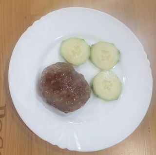 1бр телешко кюфте