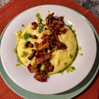 Kaчамак с бекон и манатарки