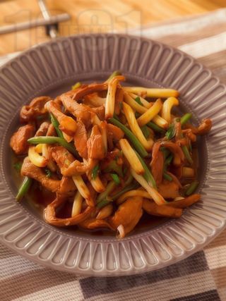 Свински жулиени в керемида